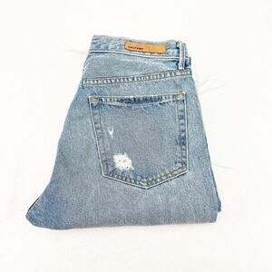 GRLFRND Karolina A Little More Love Straight Leg Light Wash Denim Jeans Size 29